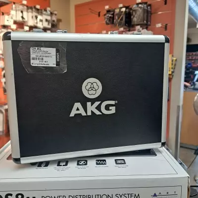 AKG - C214 2